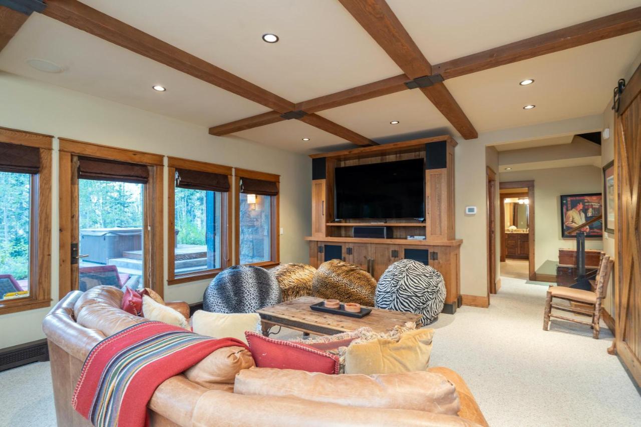 Chalet Alpenglow By Exceptional Stays *